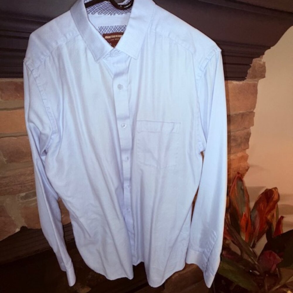 Johnston & Murphy casual button down size (Large)